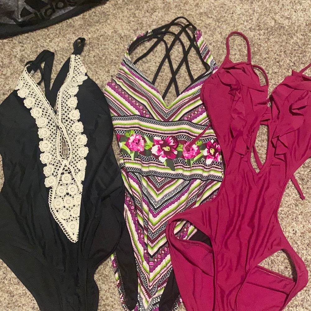 Lot of 3 beautiful target swimsuits (1 piece)